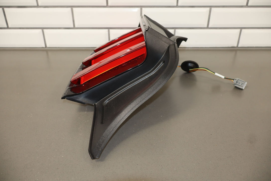 https://i.ebayimg.com/00/s/MTA2N1gxNjAw/z/zfUAAeSwfWJpM0wJ/$_57.JPG?set_id=2