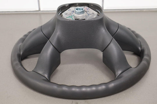 03-07 GMC Sierra Silverado Leather Steering Wheel (Worn Spots)