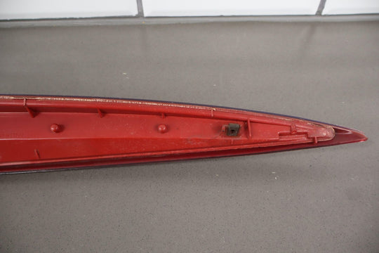 02-06 Cadillac Escalade LED 3rd Brake Light *Repaired Tab*