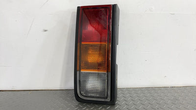 03-04 Hummer H2 Left LH Driver Tail Light Tail Lamp (Body Mounted) OEM Tested