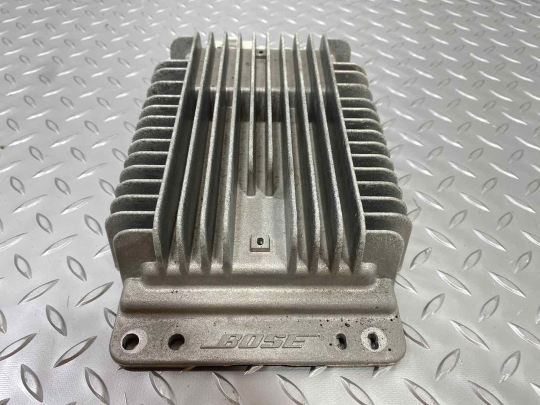 05-07 Hummer H2 SUT Audio Radio Bose Stereo Amplifier Speaker Amp OEM (15267753)