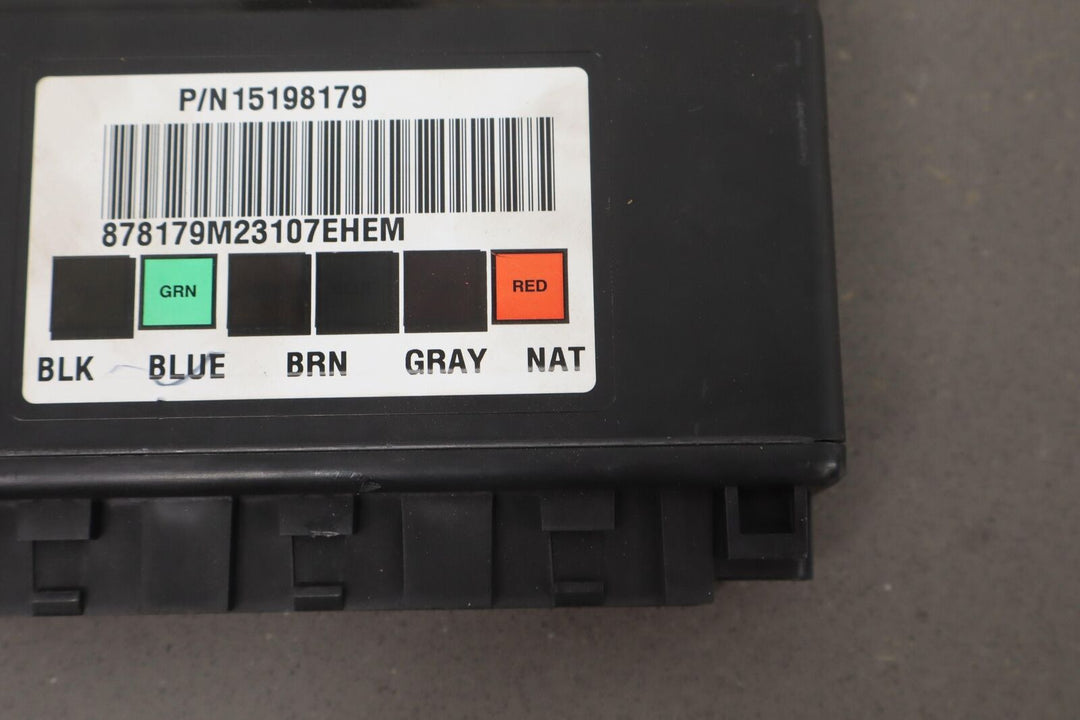 03-07 Hummer H2 Body Control Module (Left Dash Location) 15198179