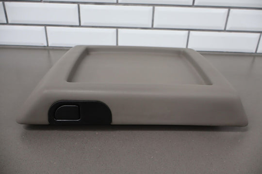 2003-2007 Hummer H2 OEM Center Console Lid/Arm Rest with Hinge (Wheat 502)