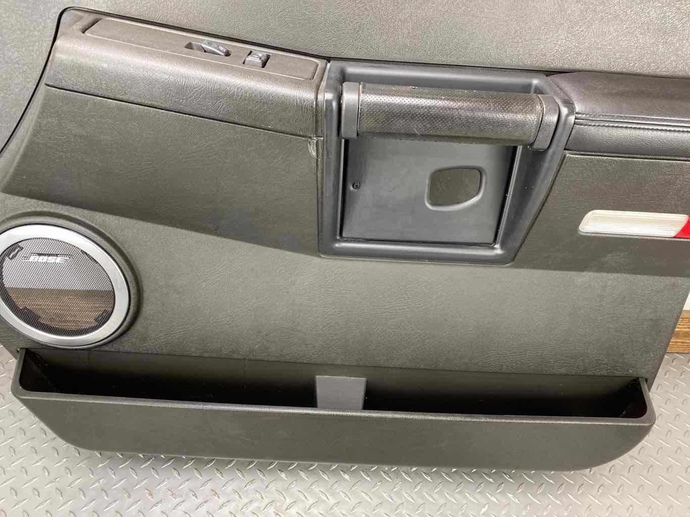 03-07 Hummer H2 Passenger Right RH Front Door Trim Panel (48I) Leather Repaired