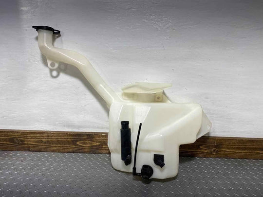 04-09 Cadillac XLR Windshield Washer Reservoir Bottle With Pump & Lid