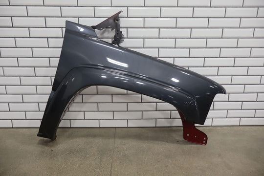 99-06 Chevy Silverado/Tahoe/Suburban Passenger Right Fender with Flare (Repaint)