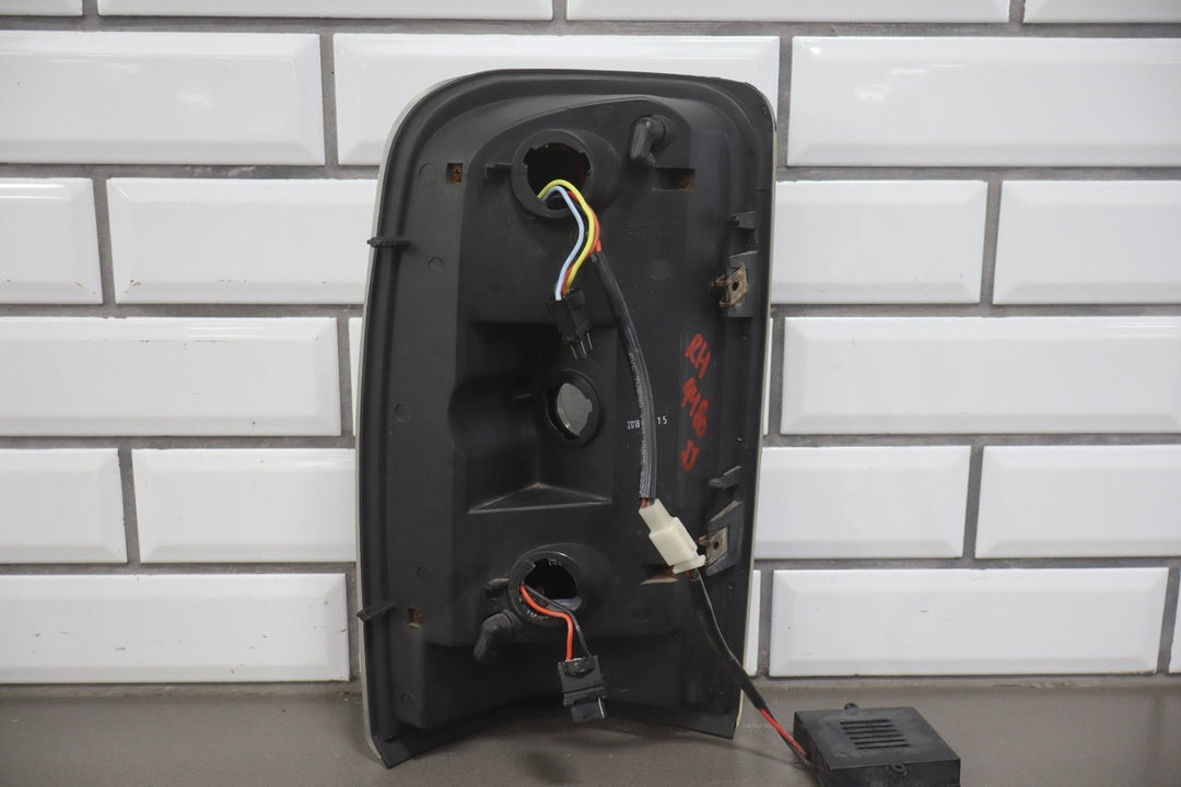 https://i.ebayimg.com/00/s/MTA2N1gxNjAw/z/fOIAAeSw0Wxp0TKN/$_57.JPG?set_id=8800005007