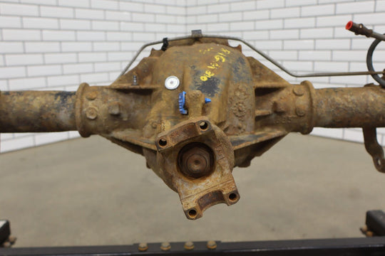 99-05 GMC Sierra 4x4 3.73 Ratio (Opt GT4) Rear Axle *Heavy Weathering*