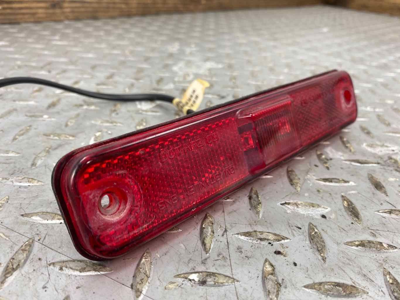 03-09 Hummer H2 Left LH Rear Red LED Side Marker Light/Lamp OEM