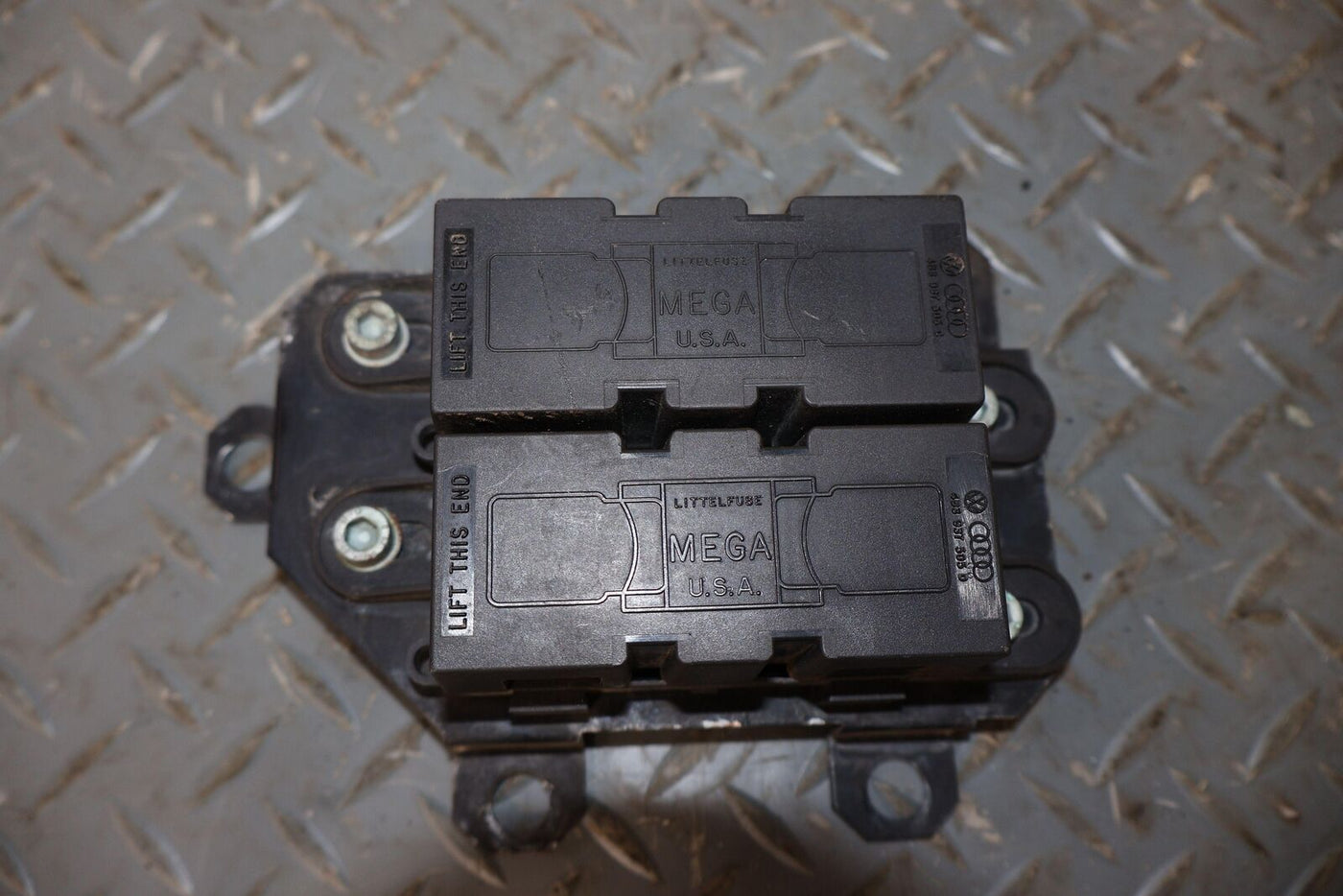 03-04 Audi RS6 Mega Battery Fuse (4b3937505D / 4b3937505C) OEM