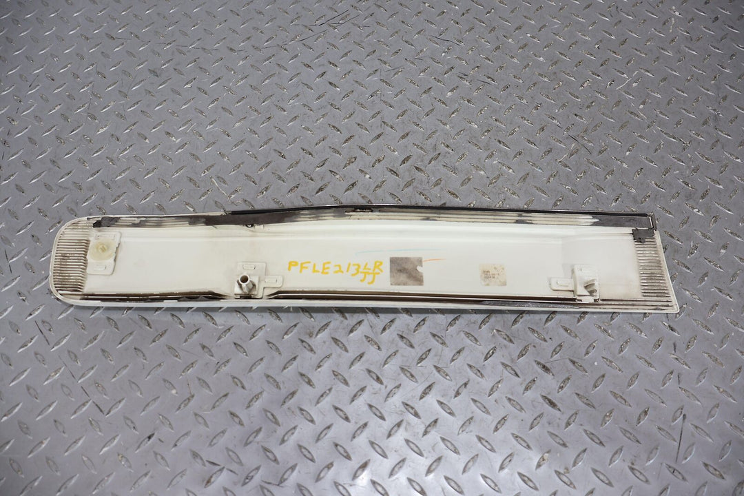 10-19 Lexus GX460 Rear Left LH Exterior Door Moulding (Starfire Pearl 077) Notes