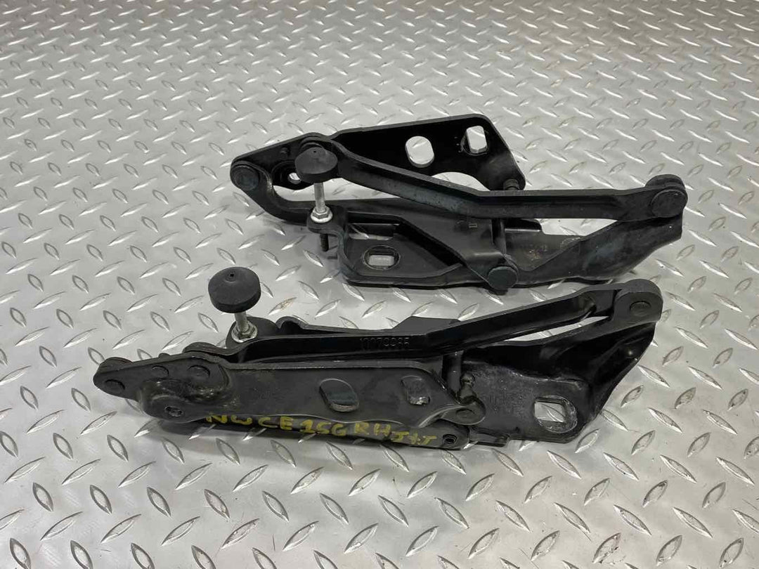 97-98 Chevy Corvette C5 Pair Left & Right Hood Hinges (Black 41u) Tested