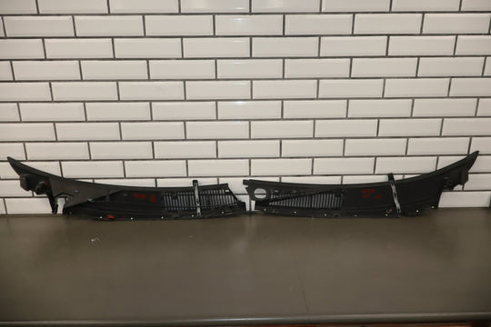 47277981