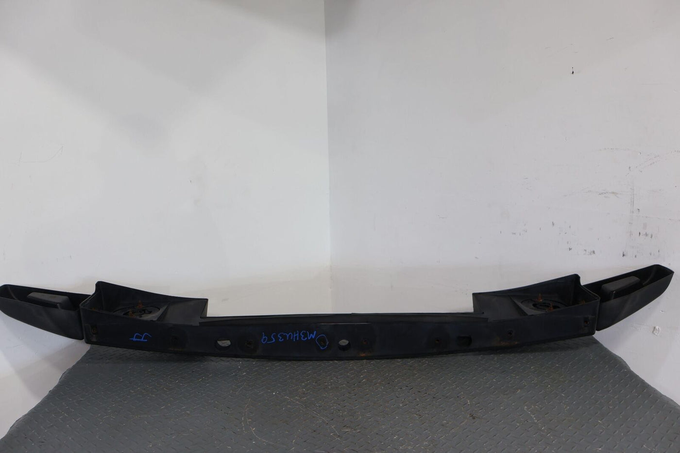 03-09 Hummer H2 OEM Front Bumper with Fog Lights/Winglets Complete