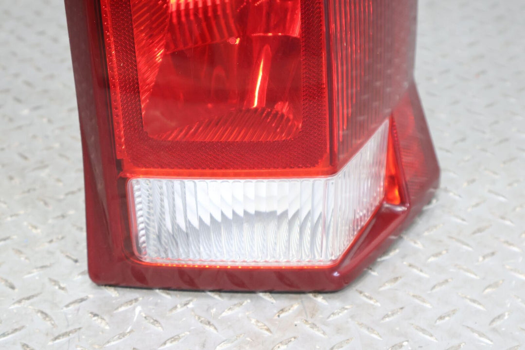 03-06 Cadillac Escalade Long Wheel Base Rear Right RH Tail Light (Tested) Hazy