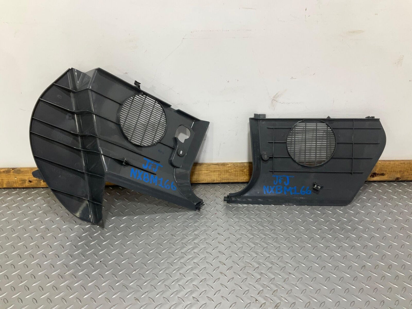 97-99 BMW Convertible E36 Pair LH&RH Lower Kick Panels (Gray PN5TT) See Notes