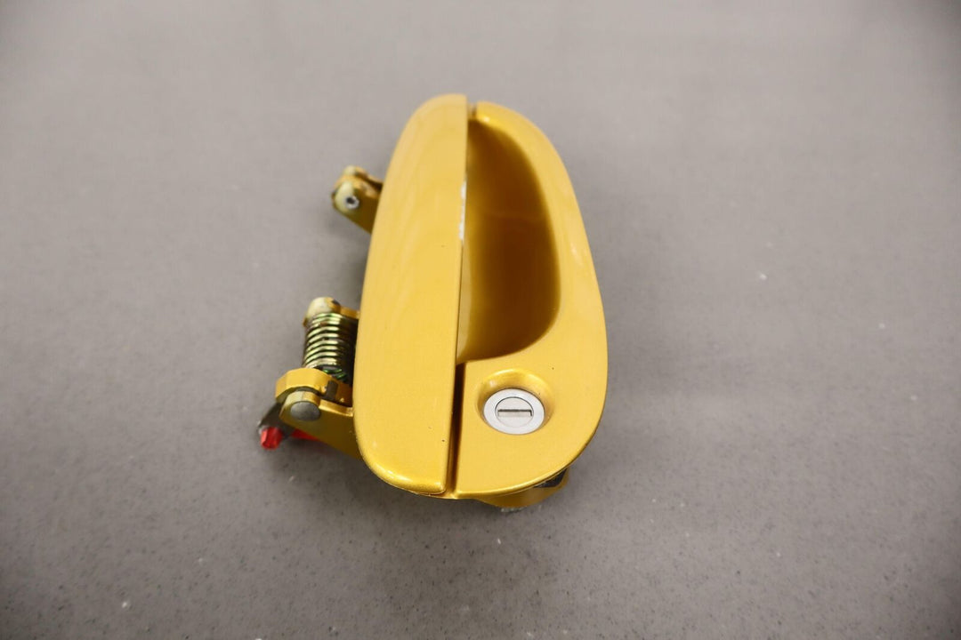 97-02 Plymouth Prowler Right Passenger Exterior Door Handle (Inca Gold PYJ)