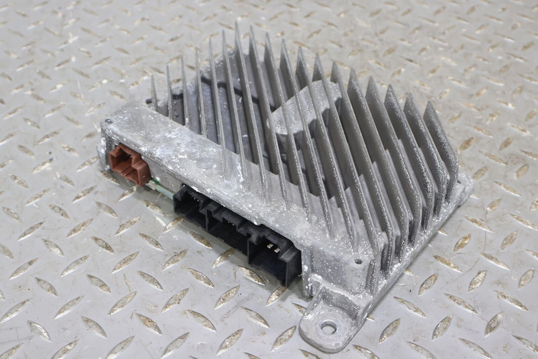 14-16 Cadillac ELR OEM Bose Radio Amp Amplifier (23207995)