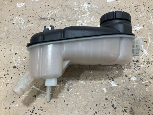 14-18 Mercedes CLA45 AMG Windshield Washer Reservoir Bottle W/ Lid OEM