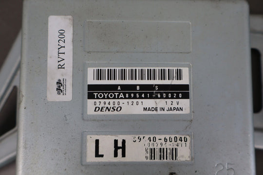 95-98 Toyota Land Cruiser 96-98 LX450 Anti Lock Brake Control Module 89541-60020