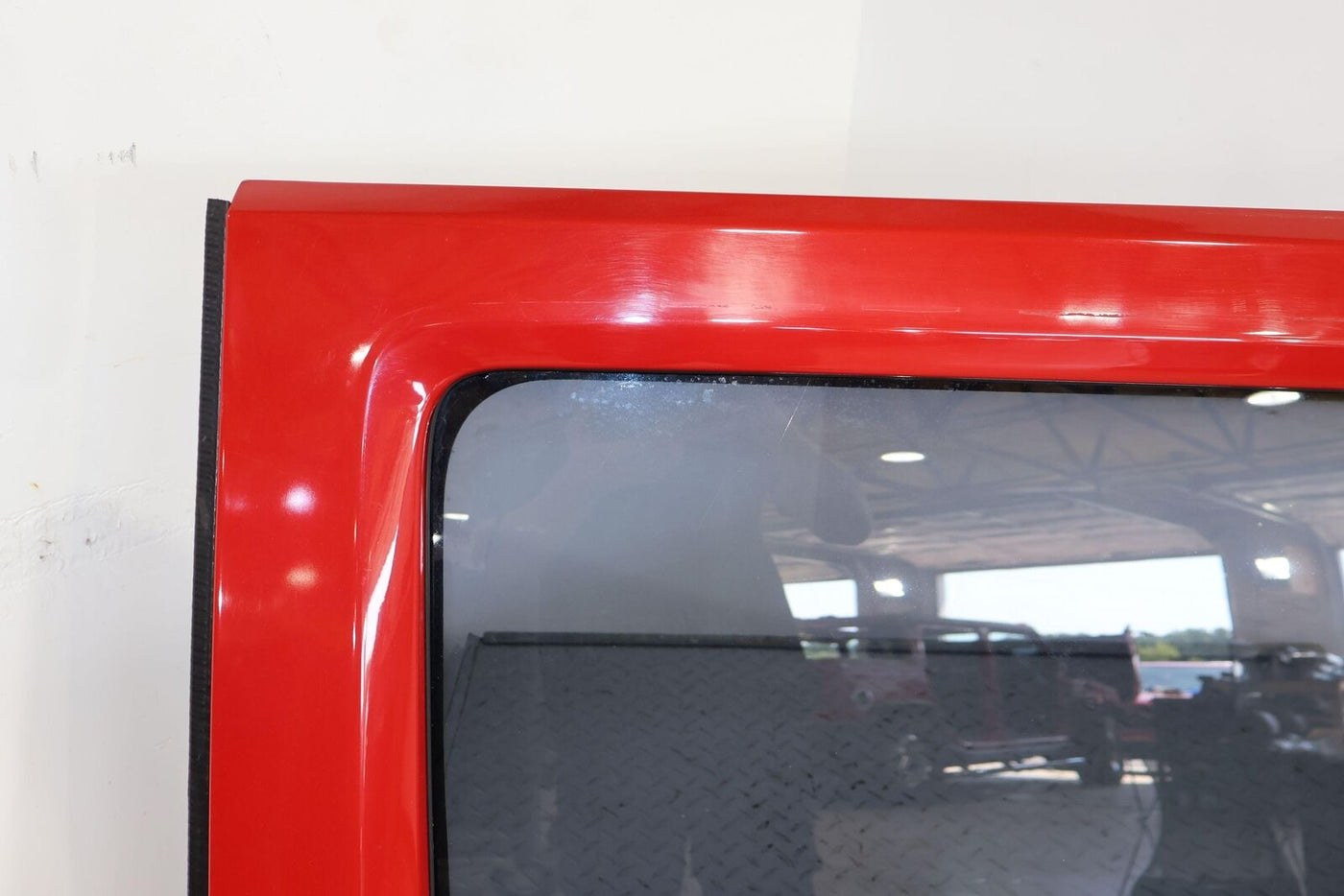 05-09 Hummer H2 SUT Left LH Driver Rear Door W/Glass (Victory Red 74U) See Notes