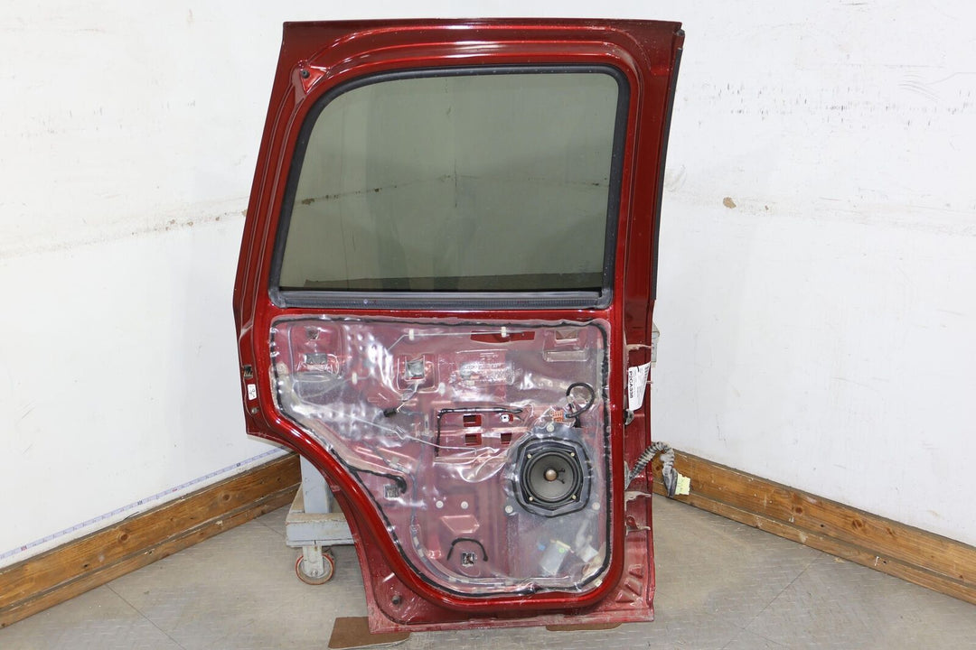 02-06 Cadillac Escalade Short WB Rear Left Door W/Privacy Glass (Redfire 72U)