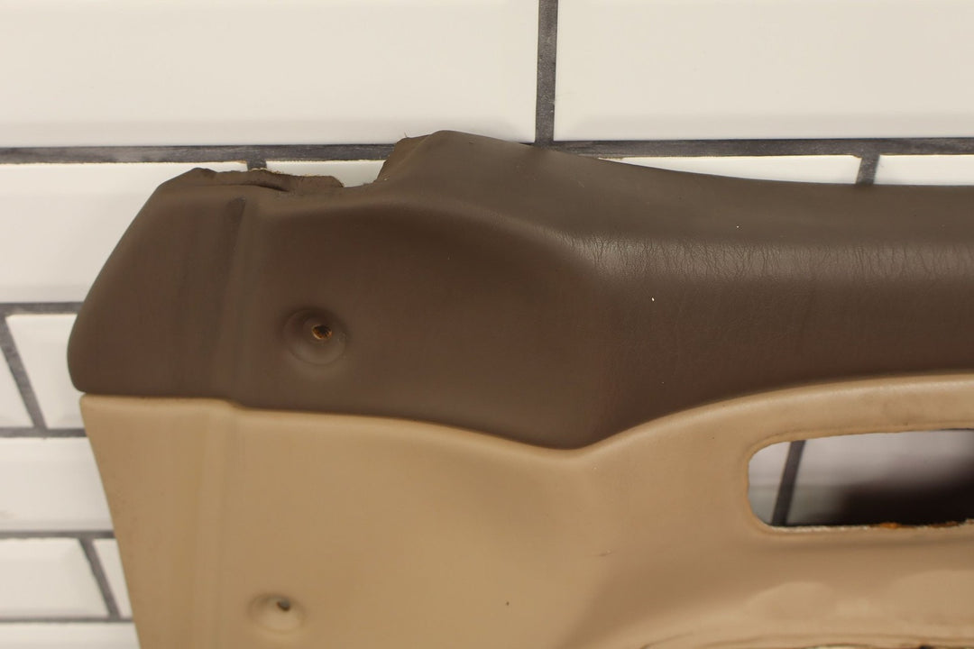 47352942