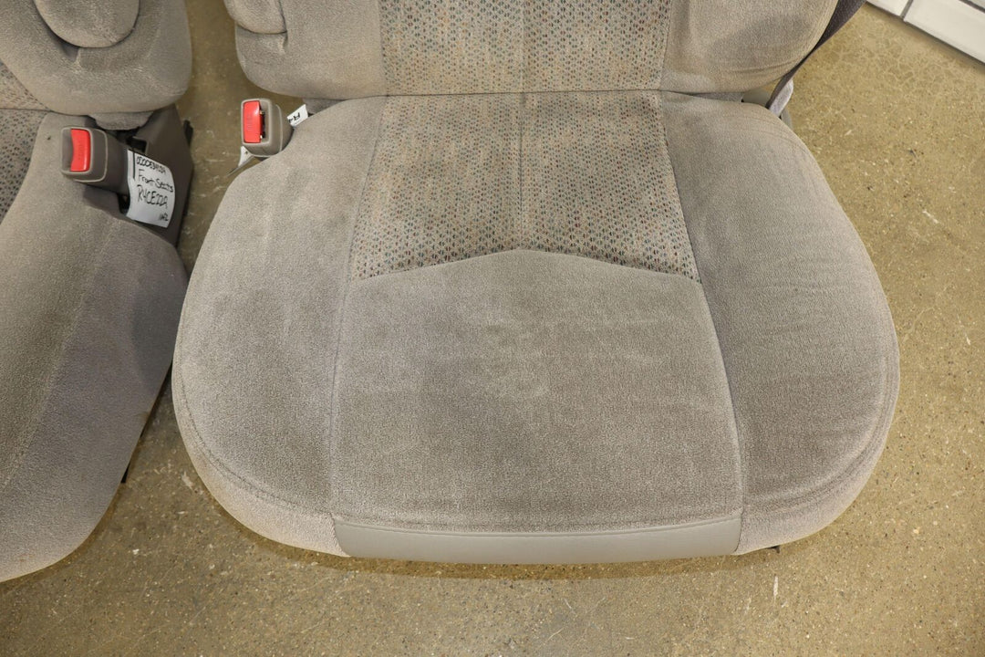 2003-2006 Silverado/Tahoe/Sierra/Suburban Cloth Front Seat Set (Dark Charcoal)