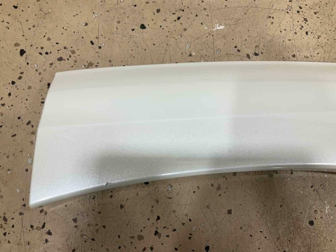 03-09 Lexus GX470 Driver Left Rear Quarter Panel Molding (Blizzard Pearl)