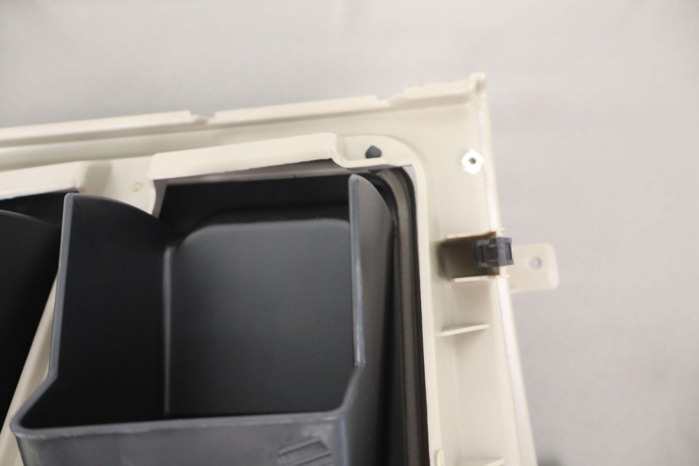 03-07 Hummer H2 OEM Glove Box Door With Surround (Wheat 502) See Notes