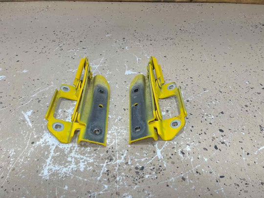 10-15 Chevy Camaro SS Pair LH & RH Hood Hinges Coupe (Yellow GCO)