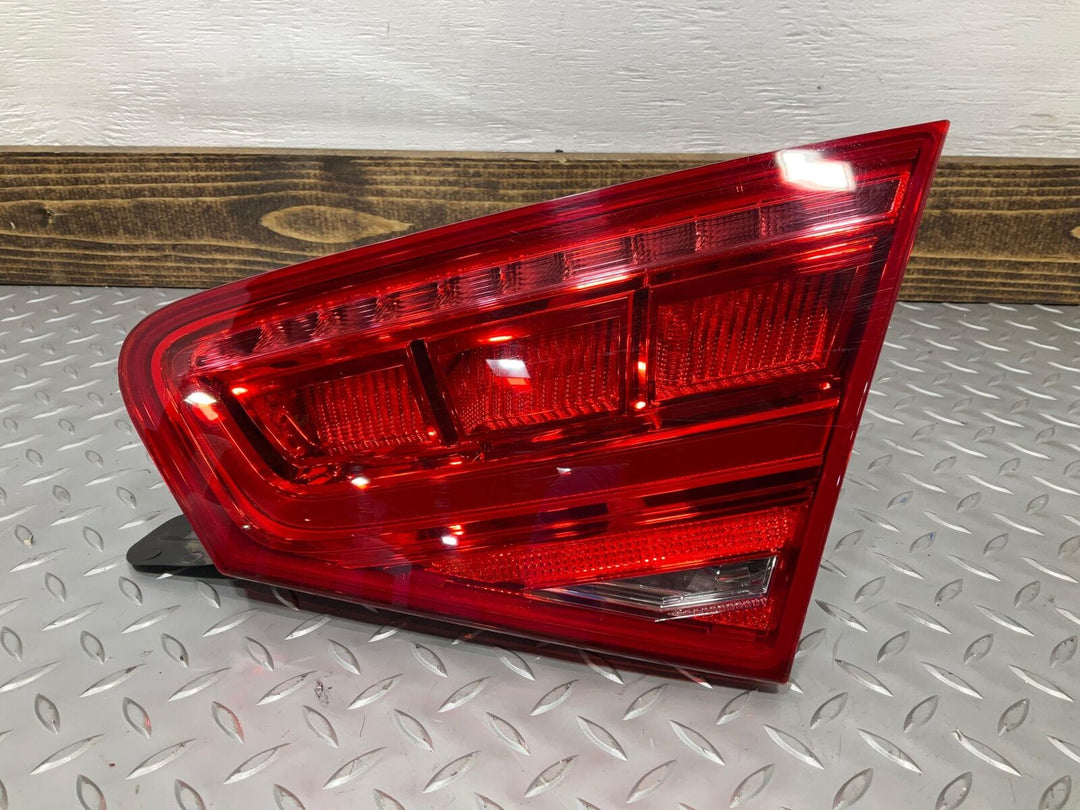 13-14 Audi S8 Right RH Passenger Inner Tail Light (Trunk Mount)Tested 4h0945094a