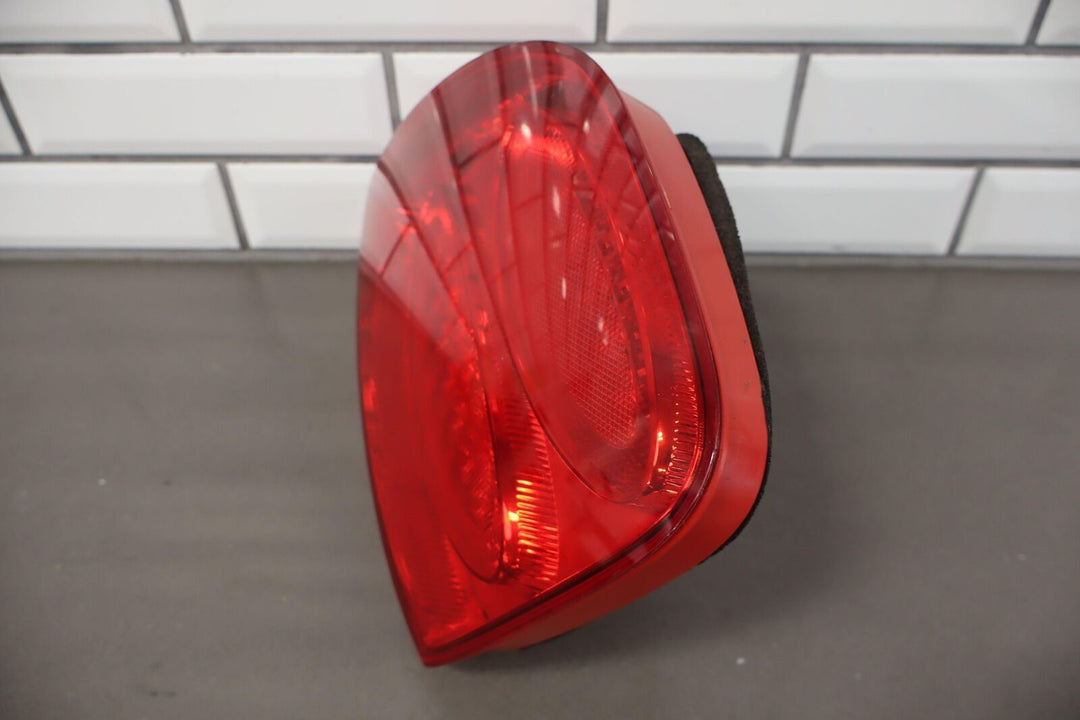 03-07 Bentley Continental GT Right Passenger Side Tail Light Lamp 3W8945096F OEM