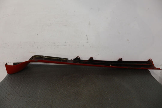 03-06 Chevy SSR Left LH Main Center Rocker Moulding (Redline Red 70U) See Notes