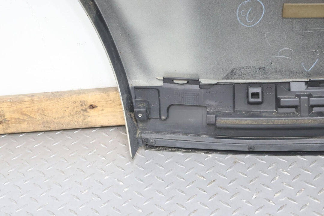 03-07 Lexus GX470 Rear Left LH Lower Door Moulding (Silver Pine Metallic 1F0)