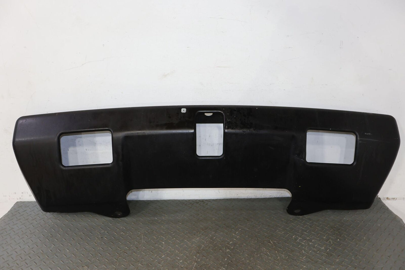 03-09 Hummer H2 Front Metal Bumper BARE (Black Poor Respray) OEM