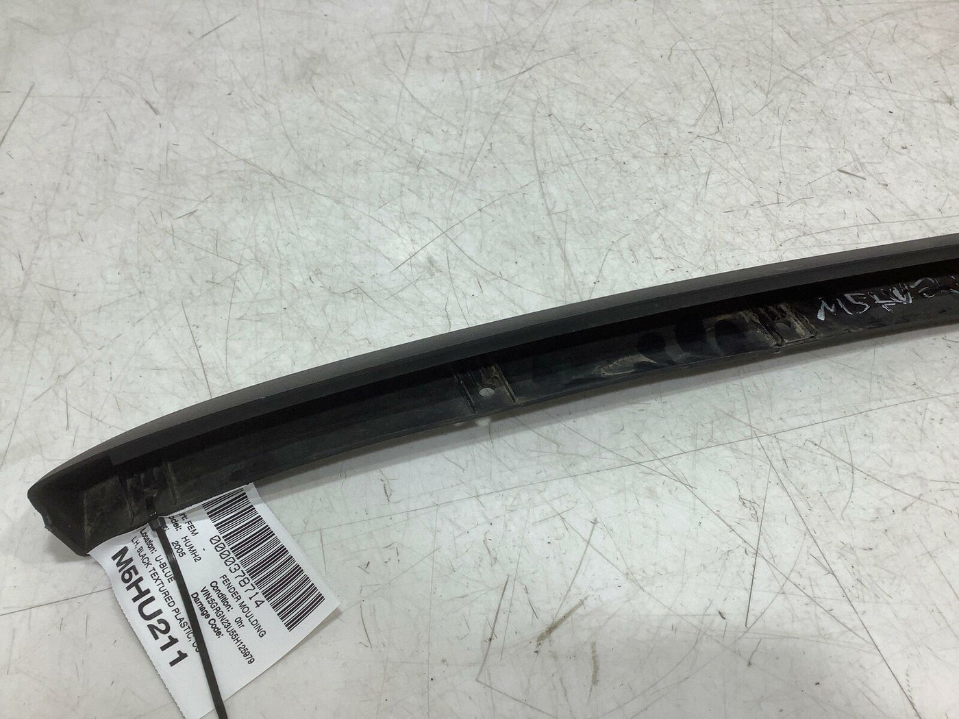 03-09 Hummer H2 Driver Left Textured Fender Molding / Trim / Flare