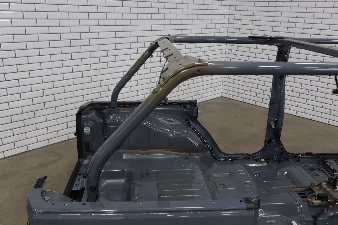 0a2015 Jeep Wrangler JKU 4 DR Bare Body Shell 