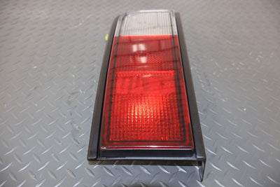 05-09 Hummer H2 Right Passenger Tail Light Lamp OEM (SUV) Tested Quarter Mounted