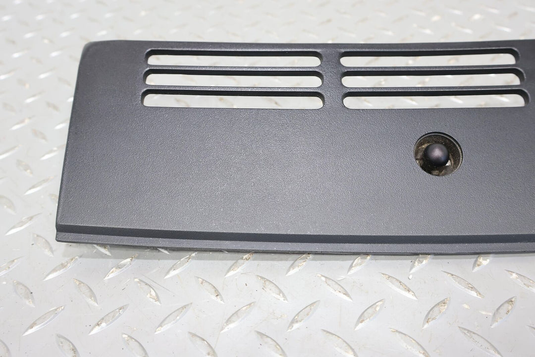 94-96 Chevy C4 Corvette Interior Center Dash Defrost Vent (Black 19i) See Notes