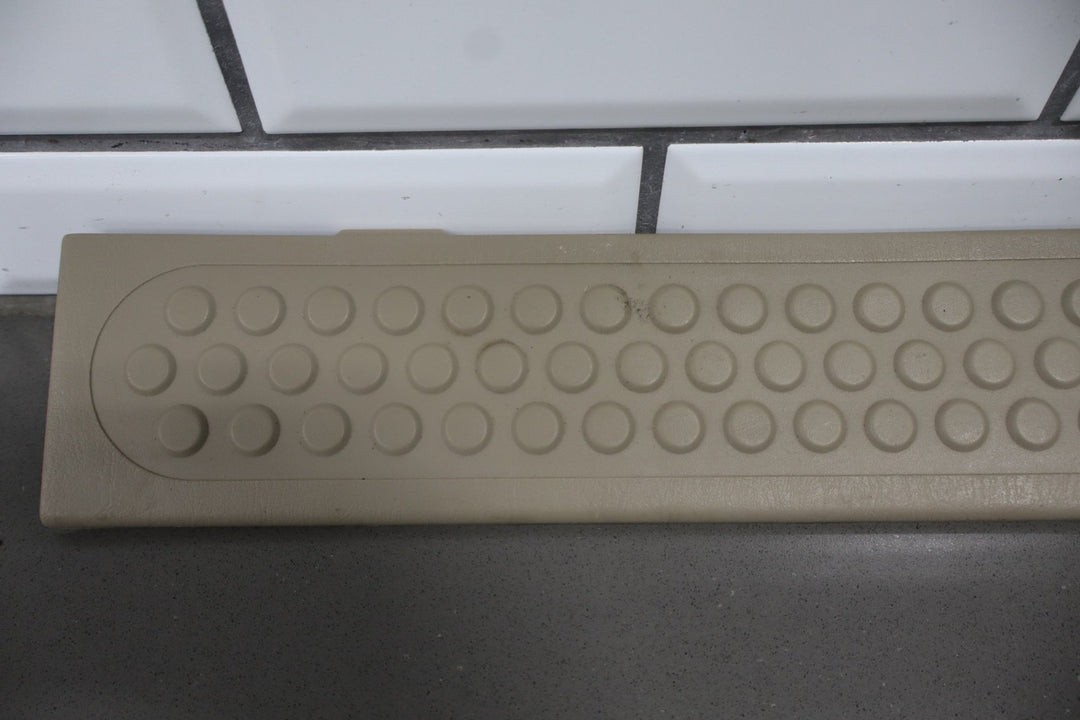 47372518