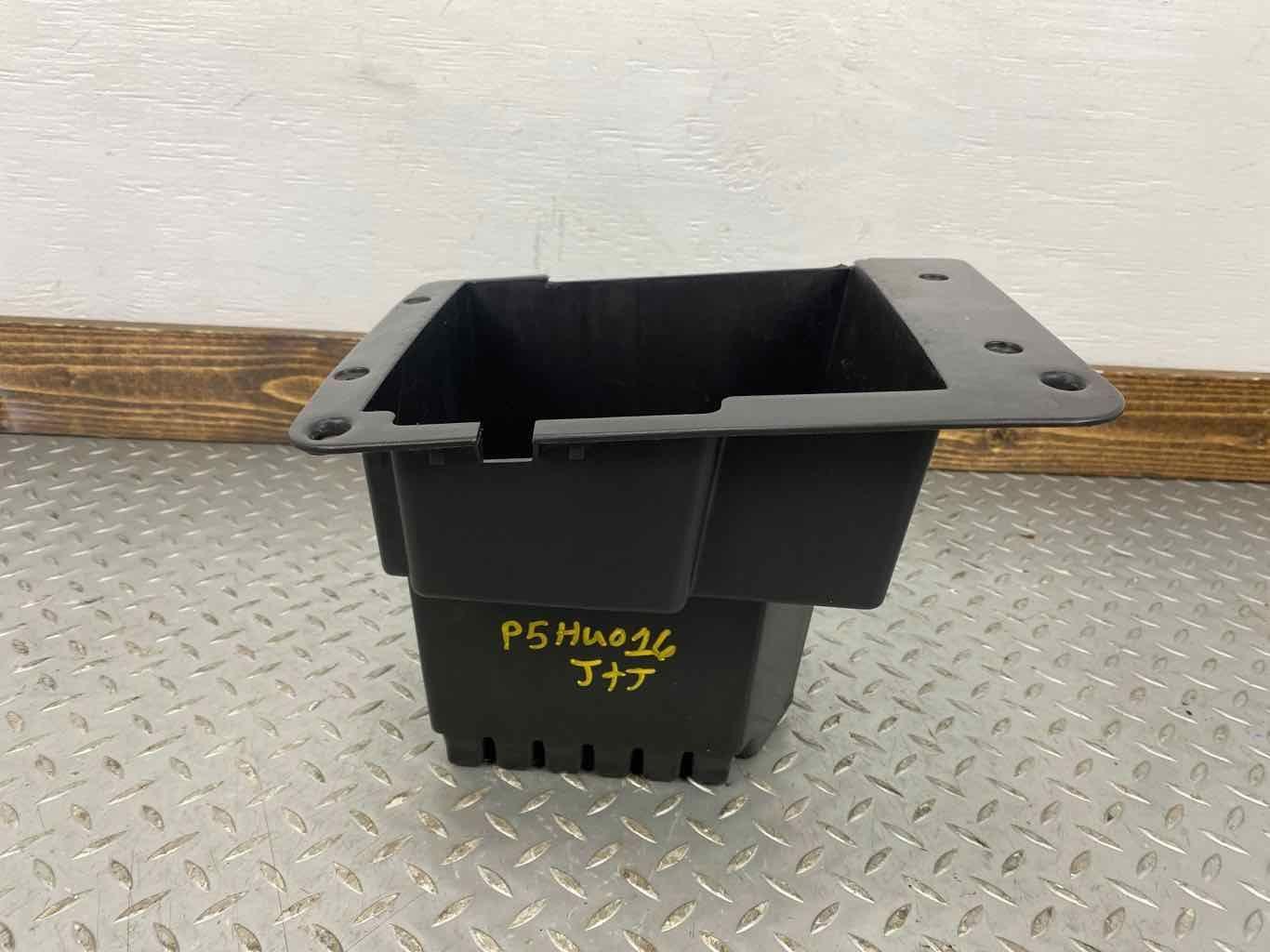 03-07 Hummer H2 Center Console Cubby Insert (Black) OEM