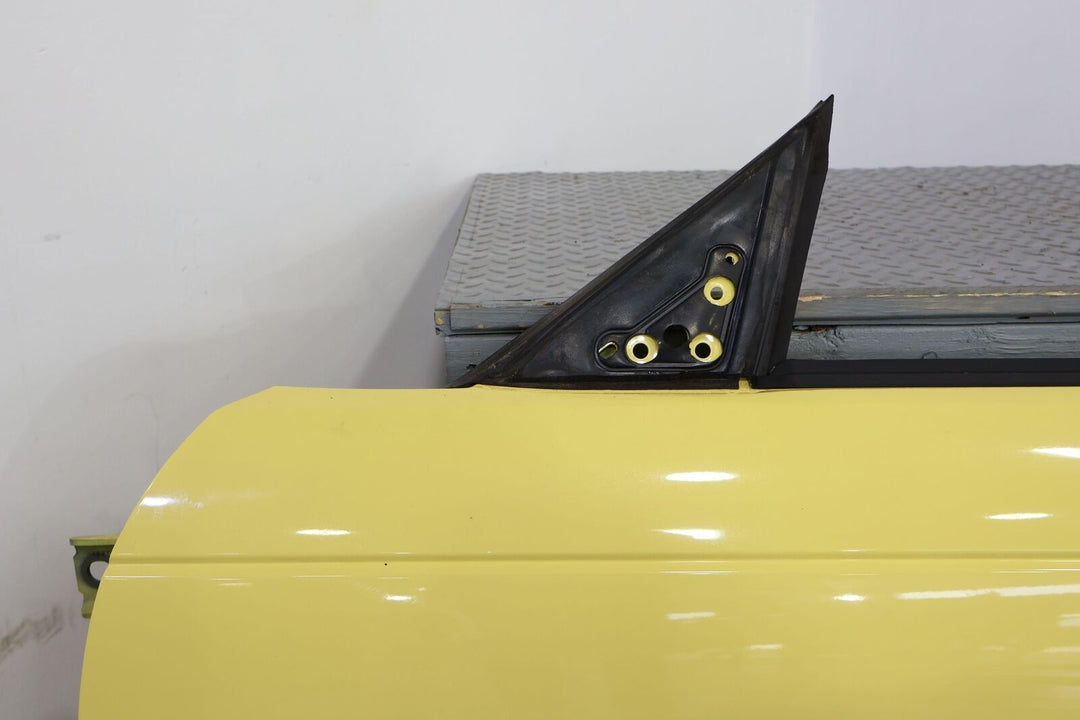 02-05 Ford Thunderbird Driver Left LH Door With Glass (Inspiration Yellow) Dent