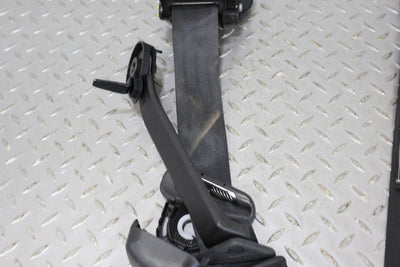 13-16 Hyundai Genesis Coupe Front Right Seat Belt Retractor (Black 9P) See Notes