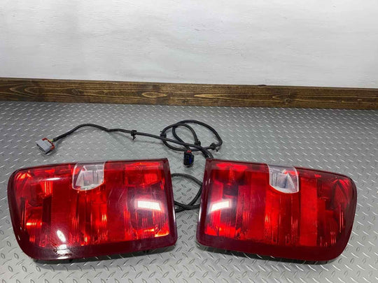 07-13 Chevy Silverado 3500 Pair Tail Lights Right & Left W/ Harnesses (Tested)