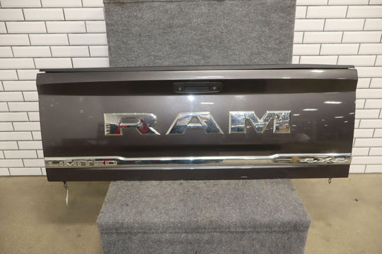 09-18 Ram 1500/2500/3500 Limited Tailgate with Camera (Granite Crystal PAU)