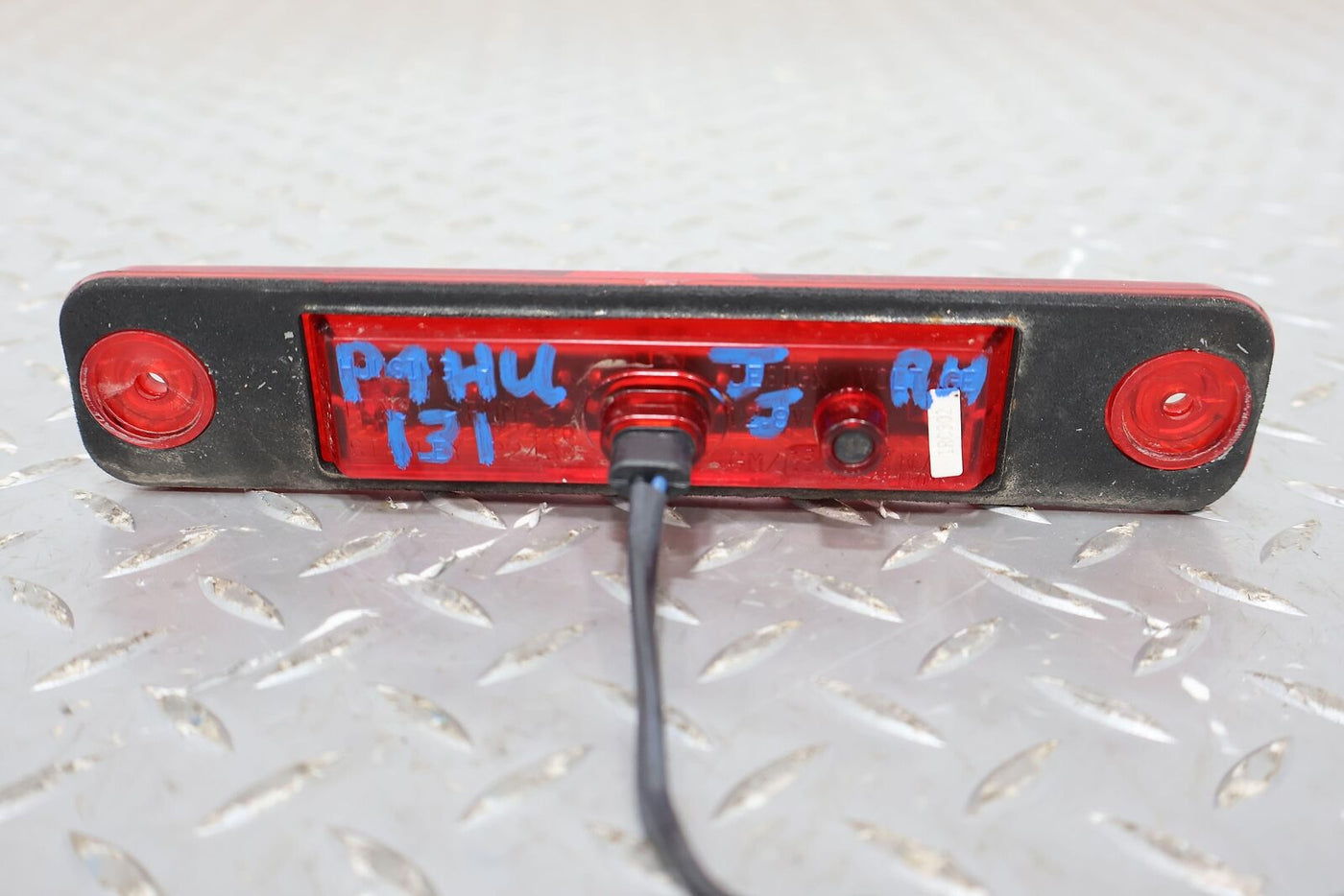 03-09 Hummer H2 Right RH Rear Red LED Side Marker Light/Lamp OEM Tested