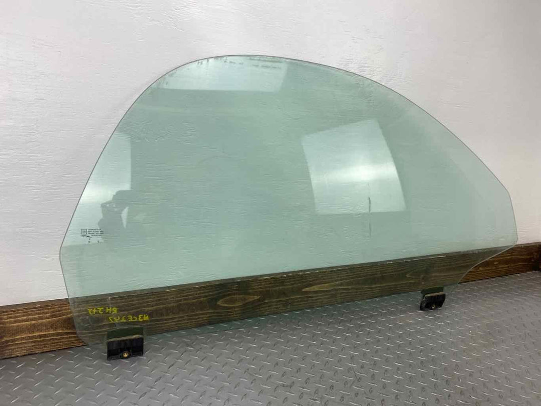 03-06 Chevy SSR Front Left LH Driver Door Window Glass (Glass Only)