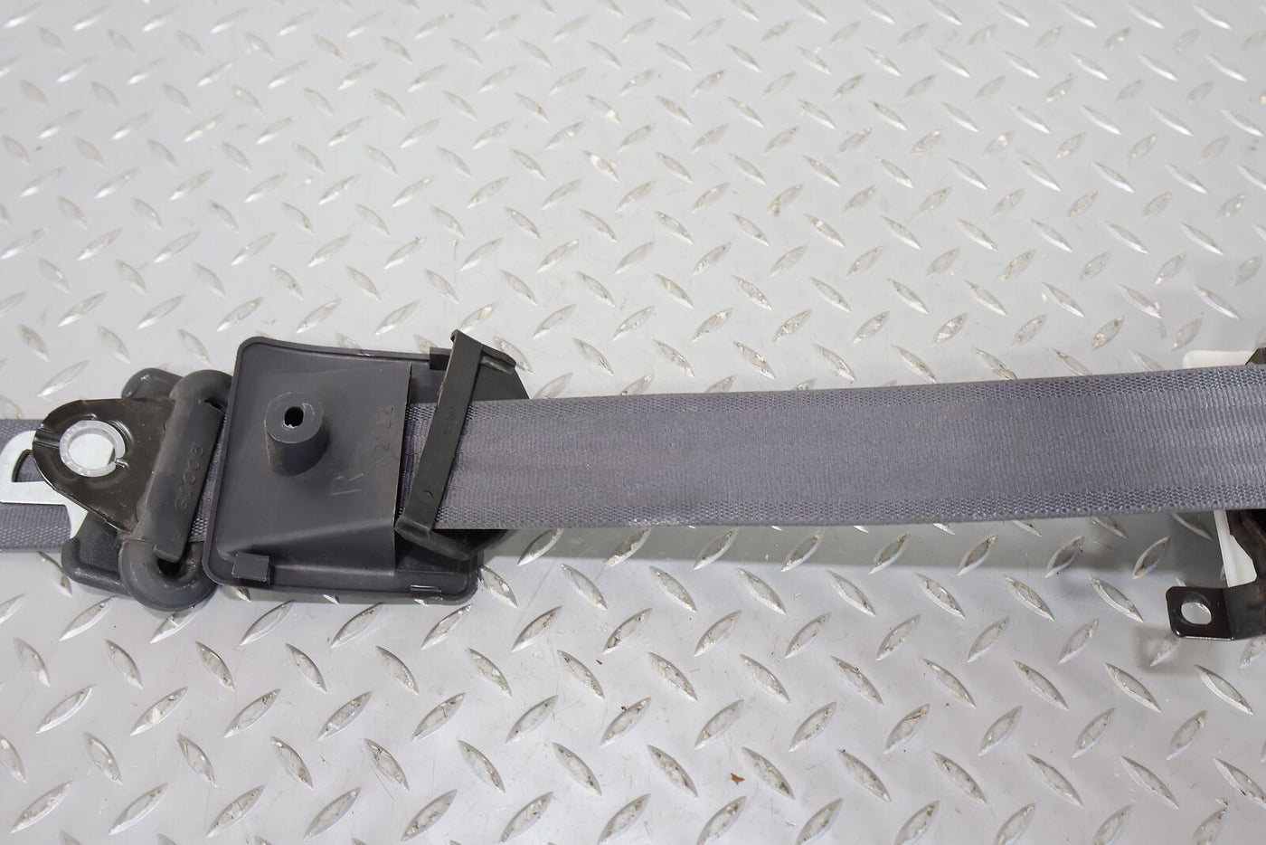 91-96 Dodge Stealth 3000GT Front Right Passenger Seat Belt Retractor (Gray 79)