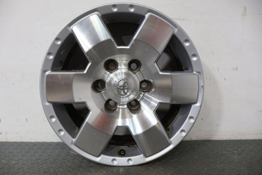 07-10 Toyota FJ Cruiser Single 17x7.5 OEM Alloy 6 Spoke Wheel (Poor Finish)